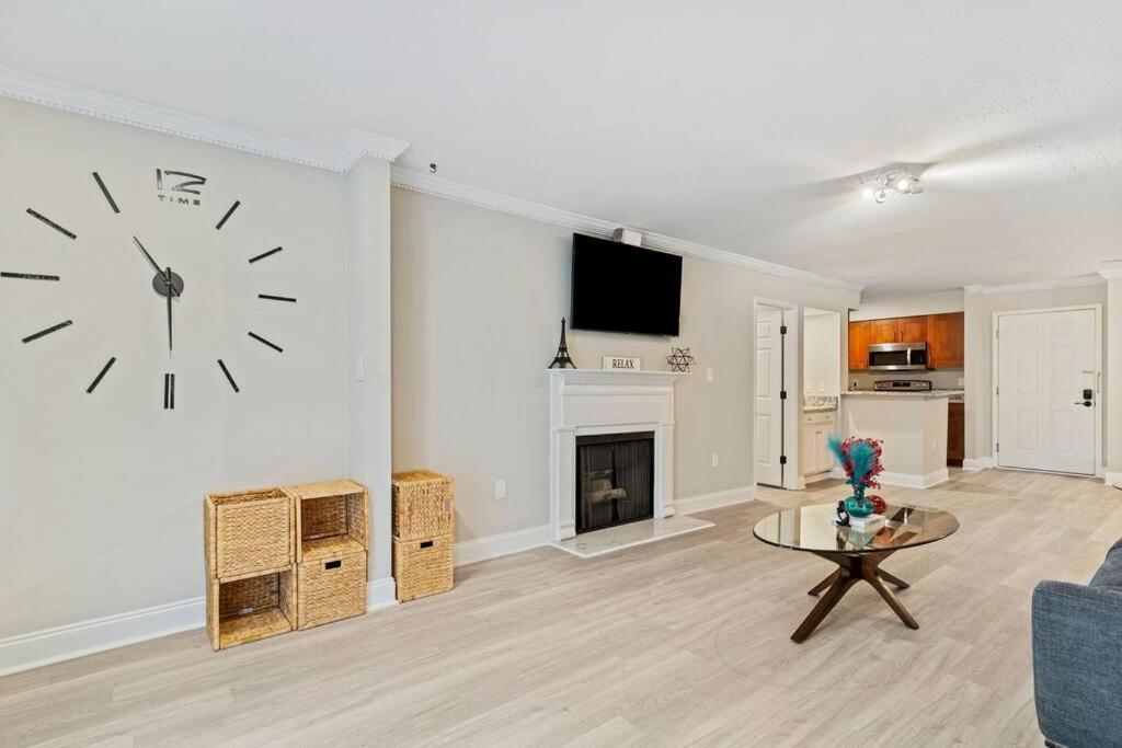 M1 - Private And Serene 1Bdr 1Ba Ensuite Shared Room Atlanta Exterior photo