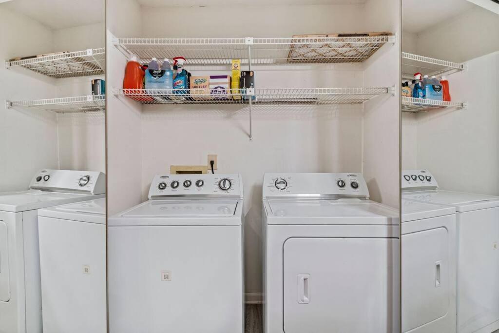 M1 - Private And Serene 1Bdr 1Ba Ensuite Shared Room Atlanta Exterior photo